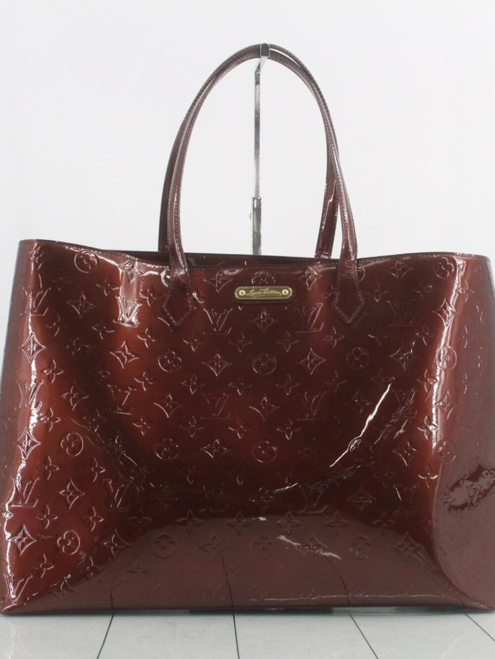LV Vernis Wilshire in Rouge Fauviste